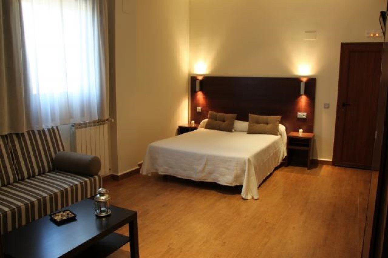 Hotel Rural Arroyo La Plata By Bossh Hotels Jerez De Los Caballeros Esterno foto