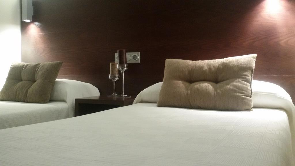 Hotel Rural Arroyo La Plata By Bossh Hotels Jerez De Los Caballeros Esterno foto