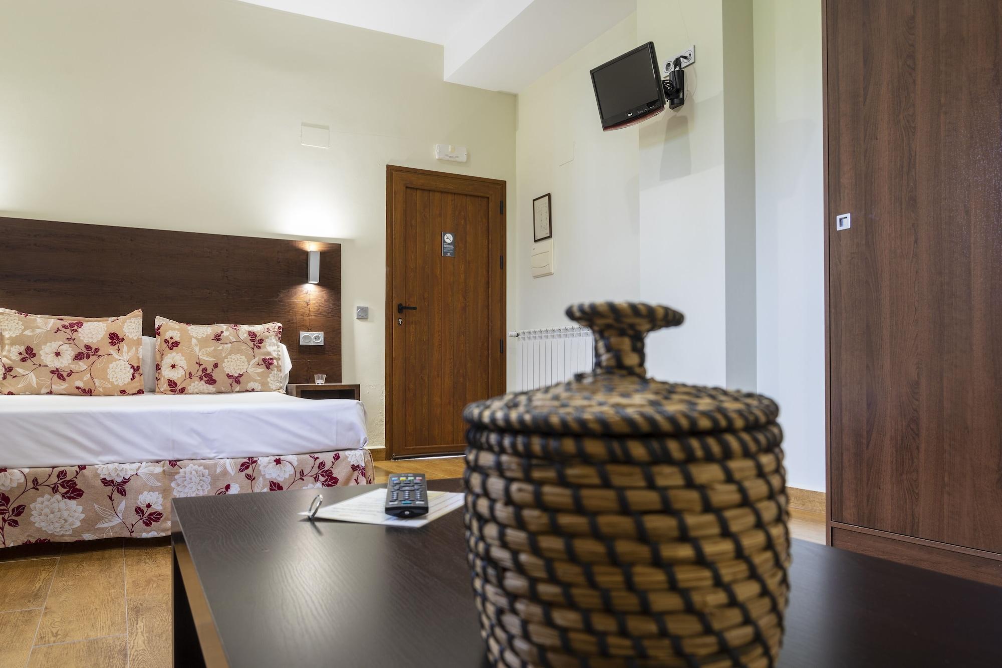 Hotel Rural Arroyo La Plata By Bossh Hotels Jerez De Los Caballeros Esterno foto