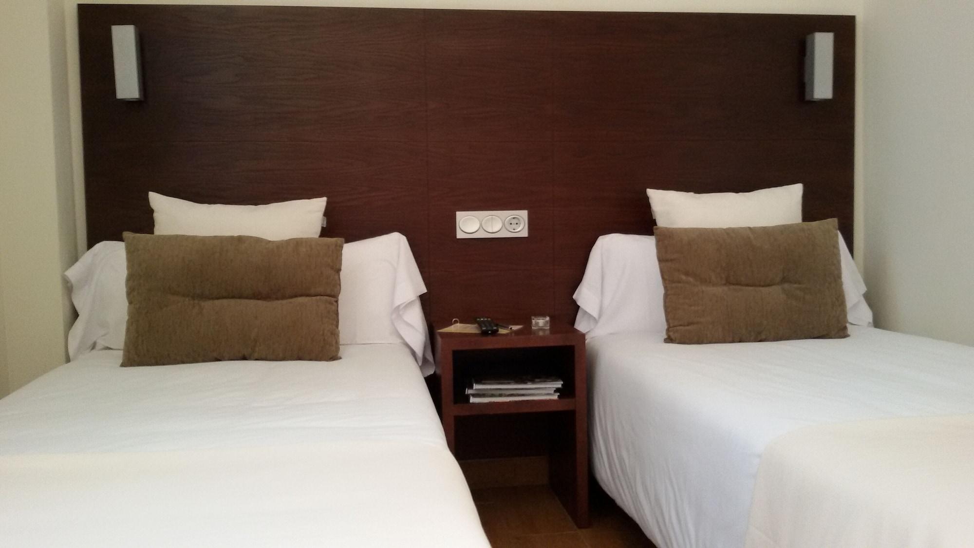 Hotel Rural Arroyo La Plata By Bossh Hotels Jerez De Los Caballeros Esterno foto