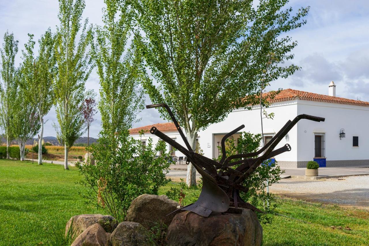 Hotel Rural Arroyo La Plata By Bossh Hotels Jerez De Los Caballeros Esterno foto
